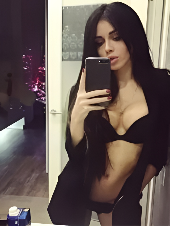 Нелли привлекательная девушка из Ставрополя цена от 5000 руб