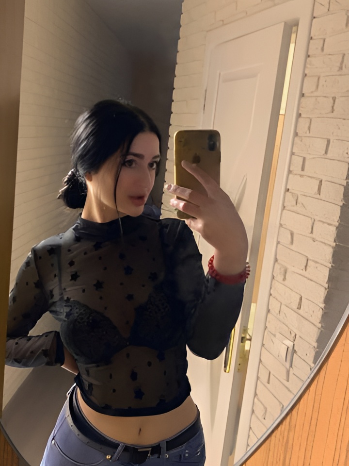 Жасмин привлекательная девушка из Ставрополя цена от 4000 руб