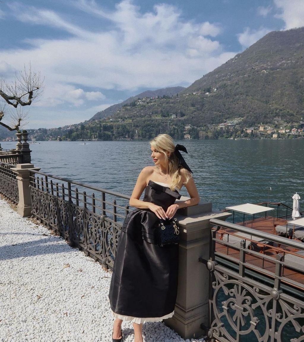 Настя привлекательная девушка из Ставрополя цена от 6000 руб